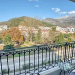 Lola Apartmani